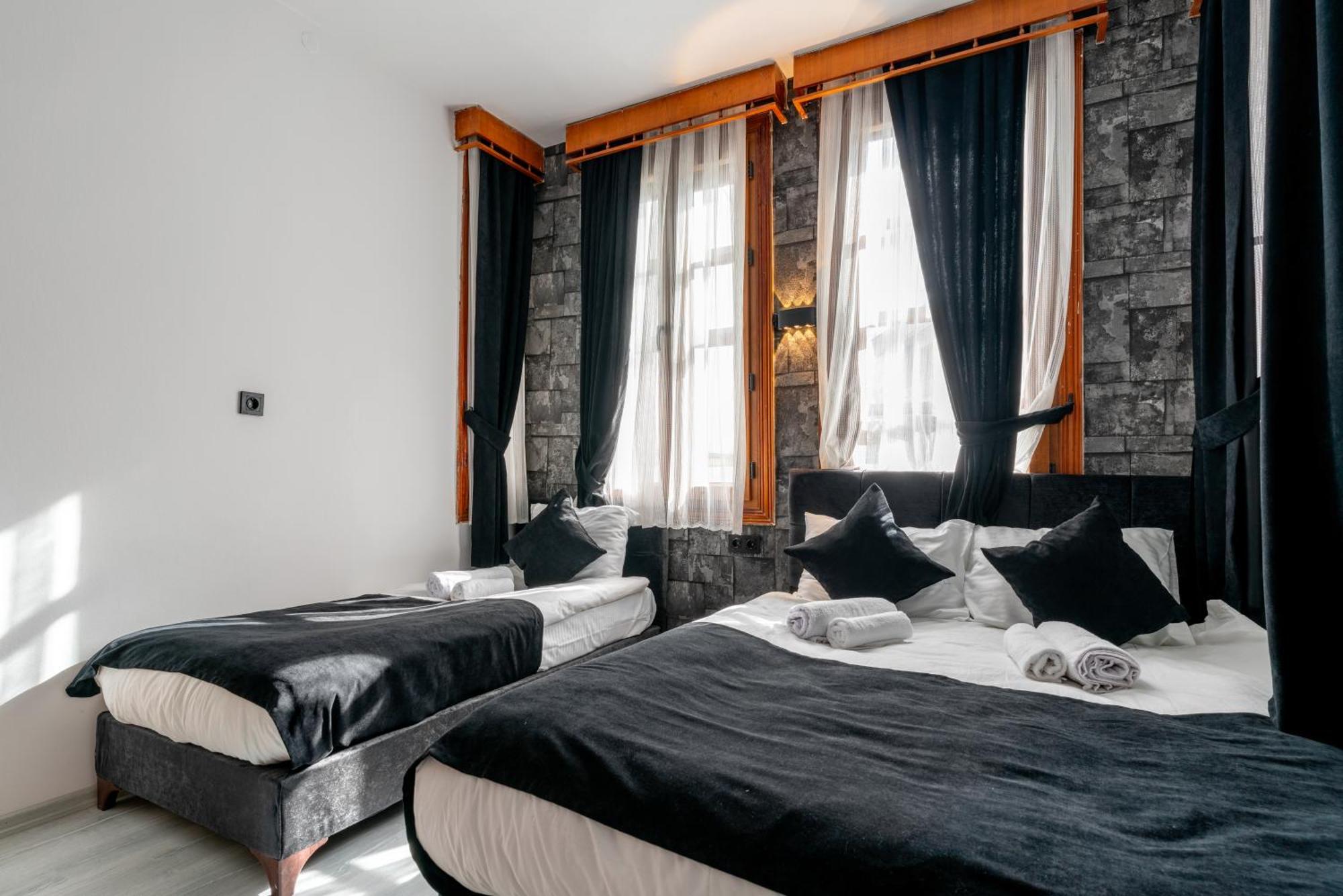 Buetuenoglu Pansiyon Antalya Extérieur photo