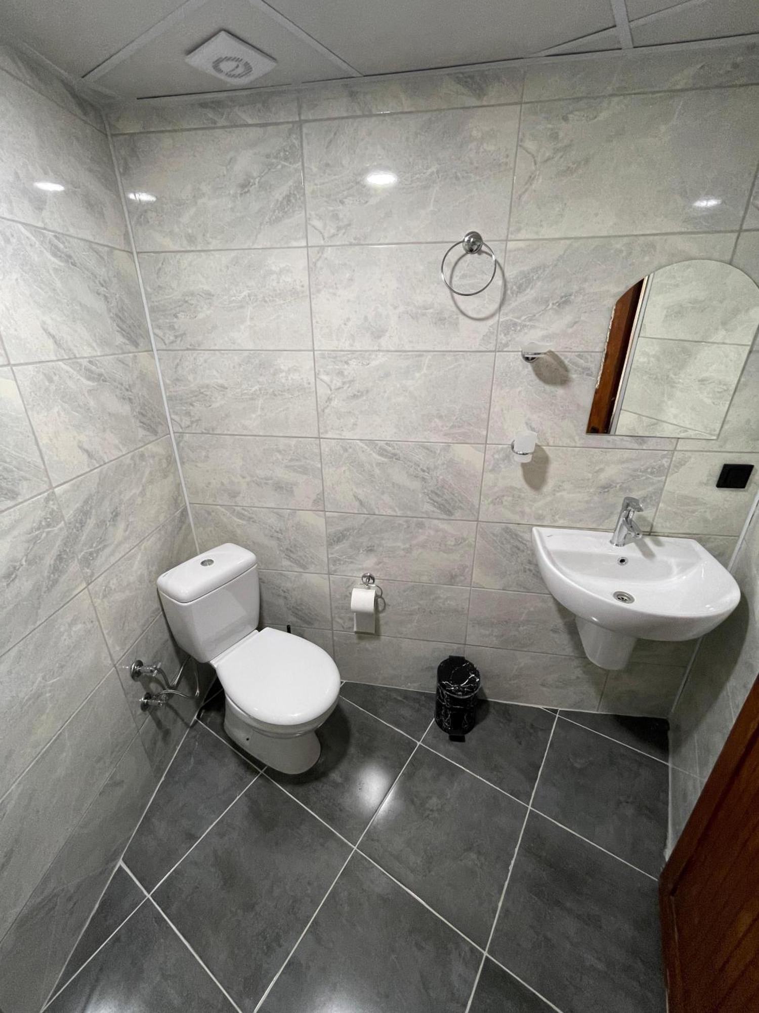 Buetuenoglu Pansiyon Antalya Extérieur photo