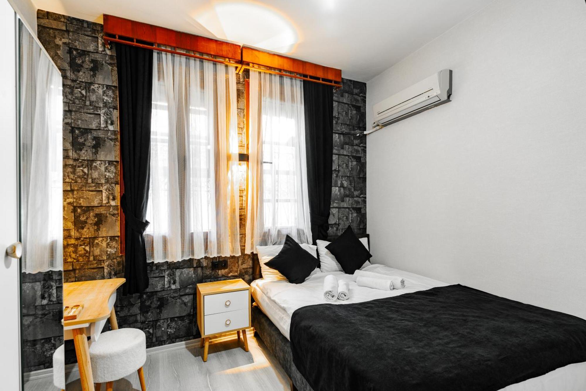 Buetuenoglu Pansiyon Antalya Extérieur photo