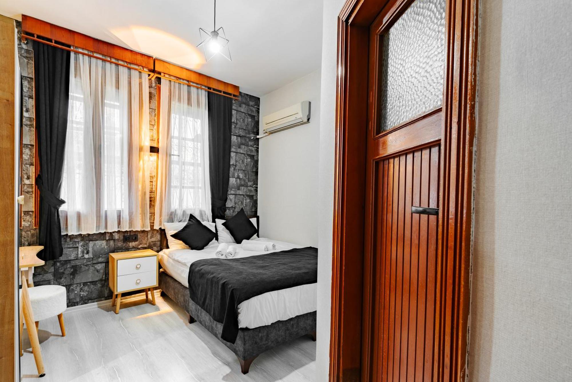 Buetuenoglu Pansiyon Antalya Extérieur photo