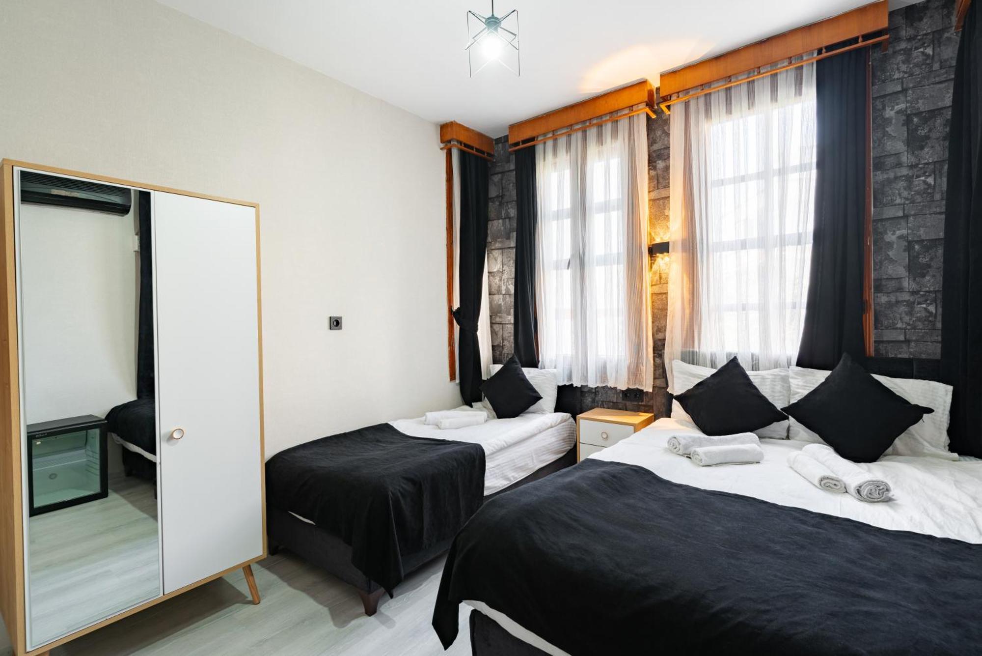 Buetuenoglu Pansiyon Antalya Extérieur photo